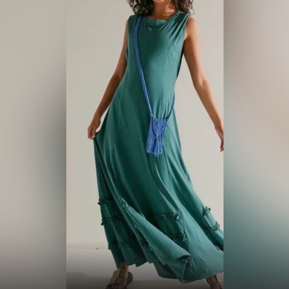 ⭐️ Free People Maxi Dress - Picture 3 of 5